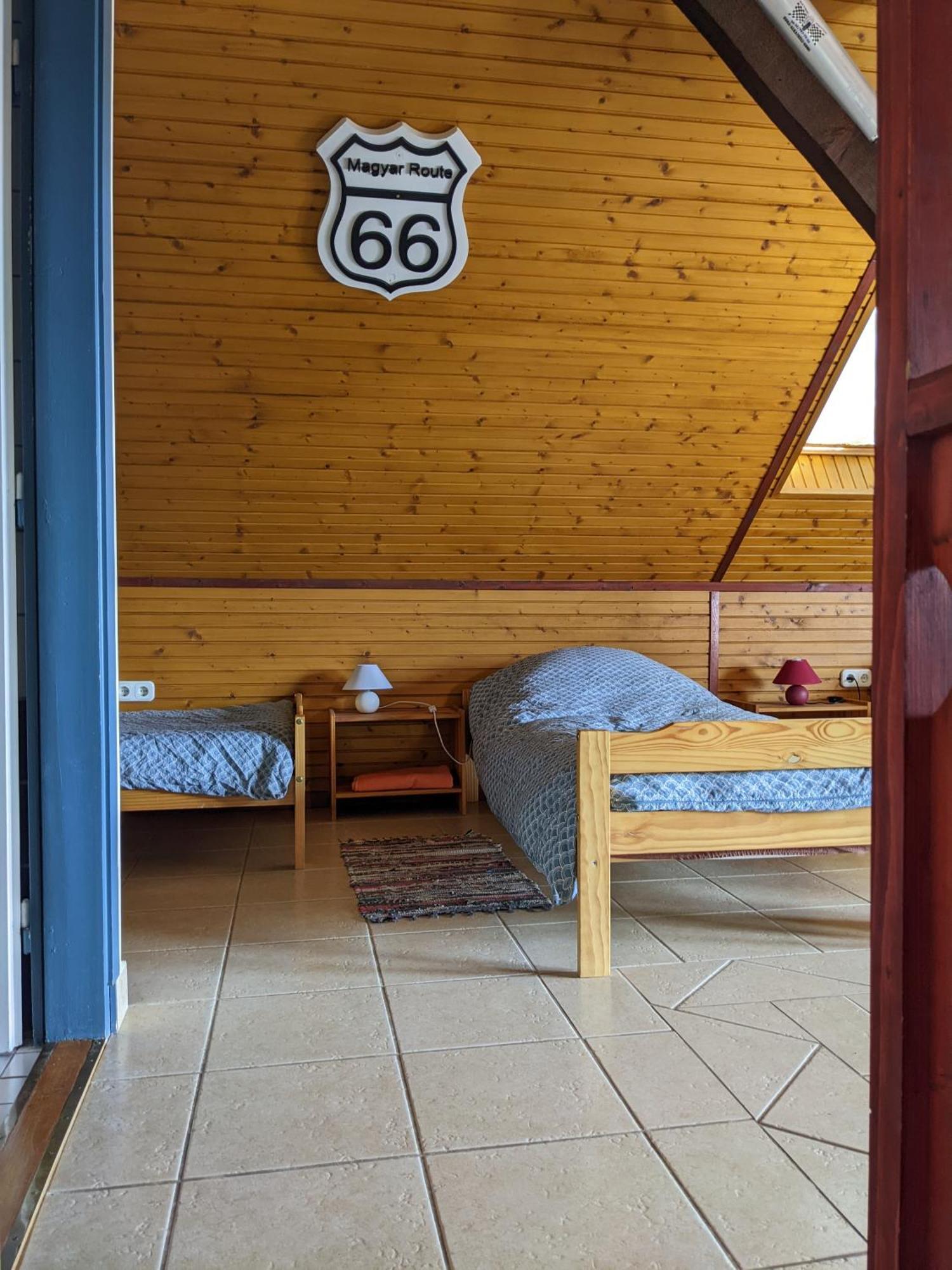 Guest House Magyar Route 66 Szilvásvárad الغرفة الصورة